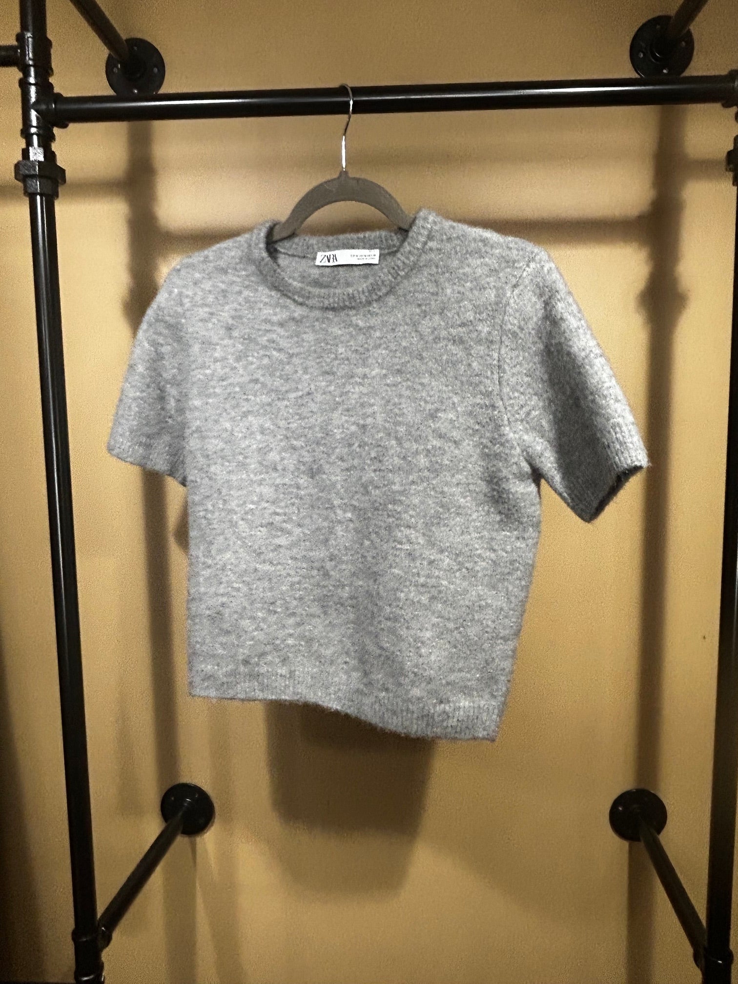 Gray Zara Cropped Sweater Top, M