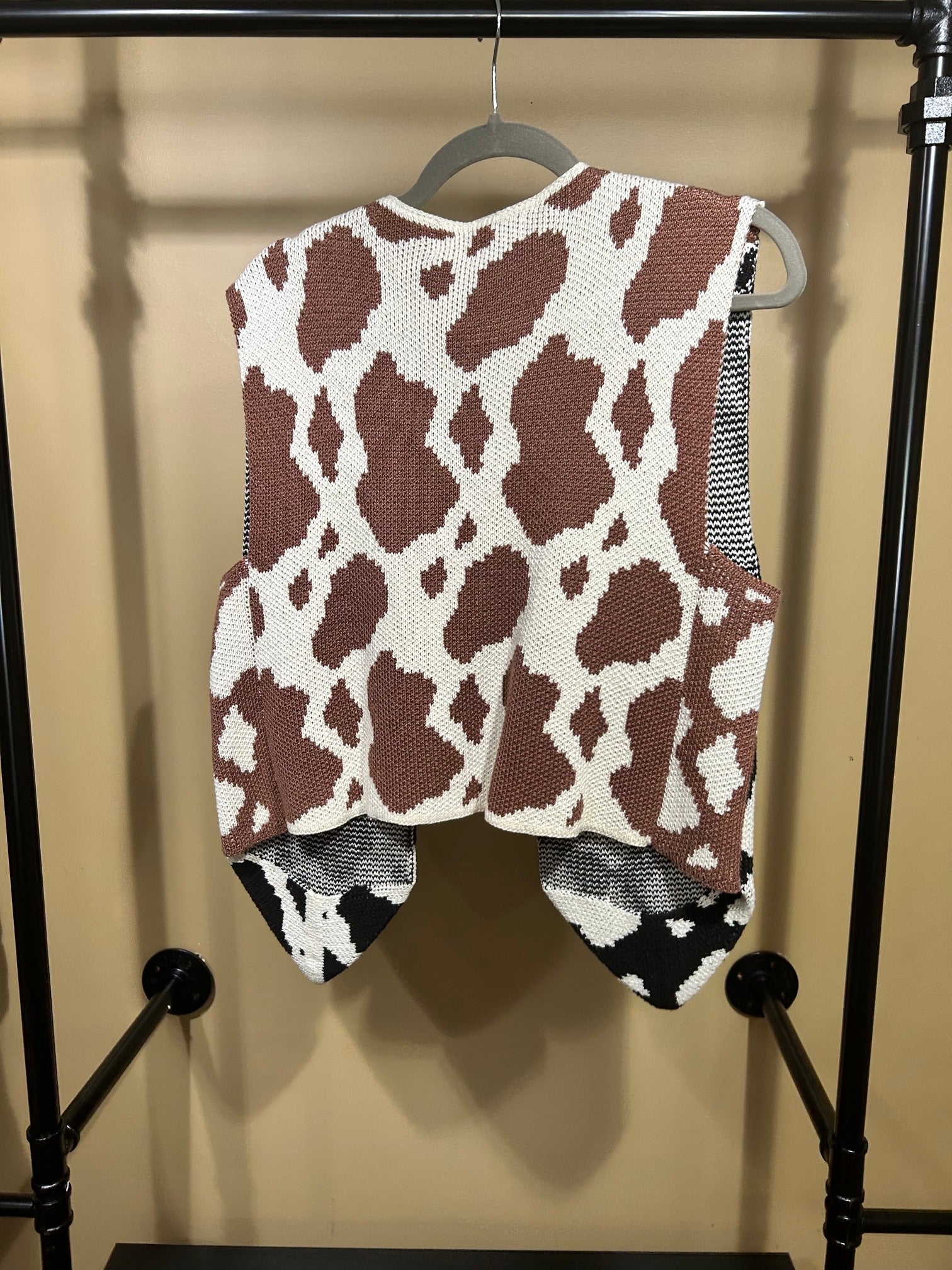 Cow Print Sage Dressing Cotton Vest, M