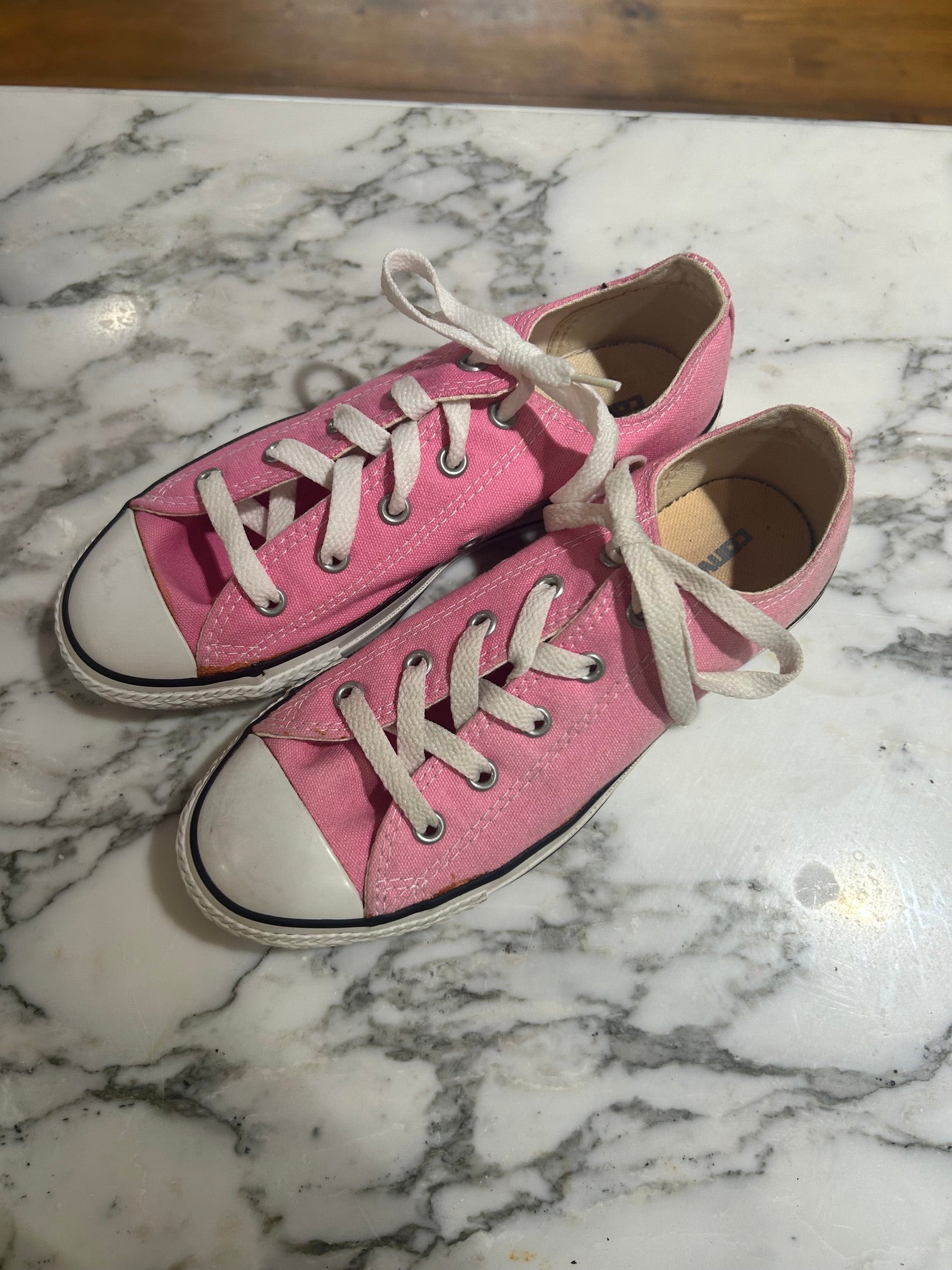 Pink Converse All-Star Sneakers, 3