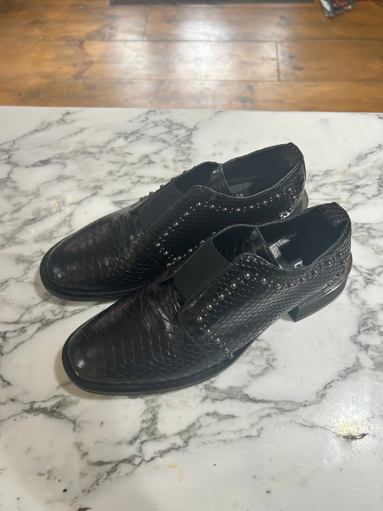 Black Snakeskin L'Idea By Lori Oxfords, 39