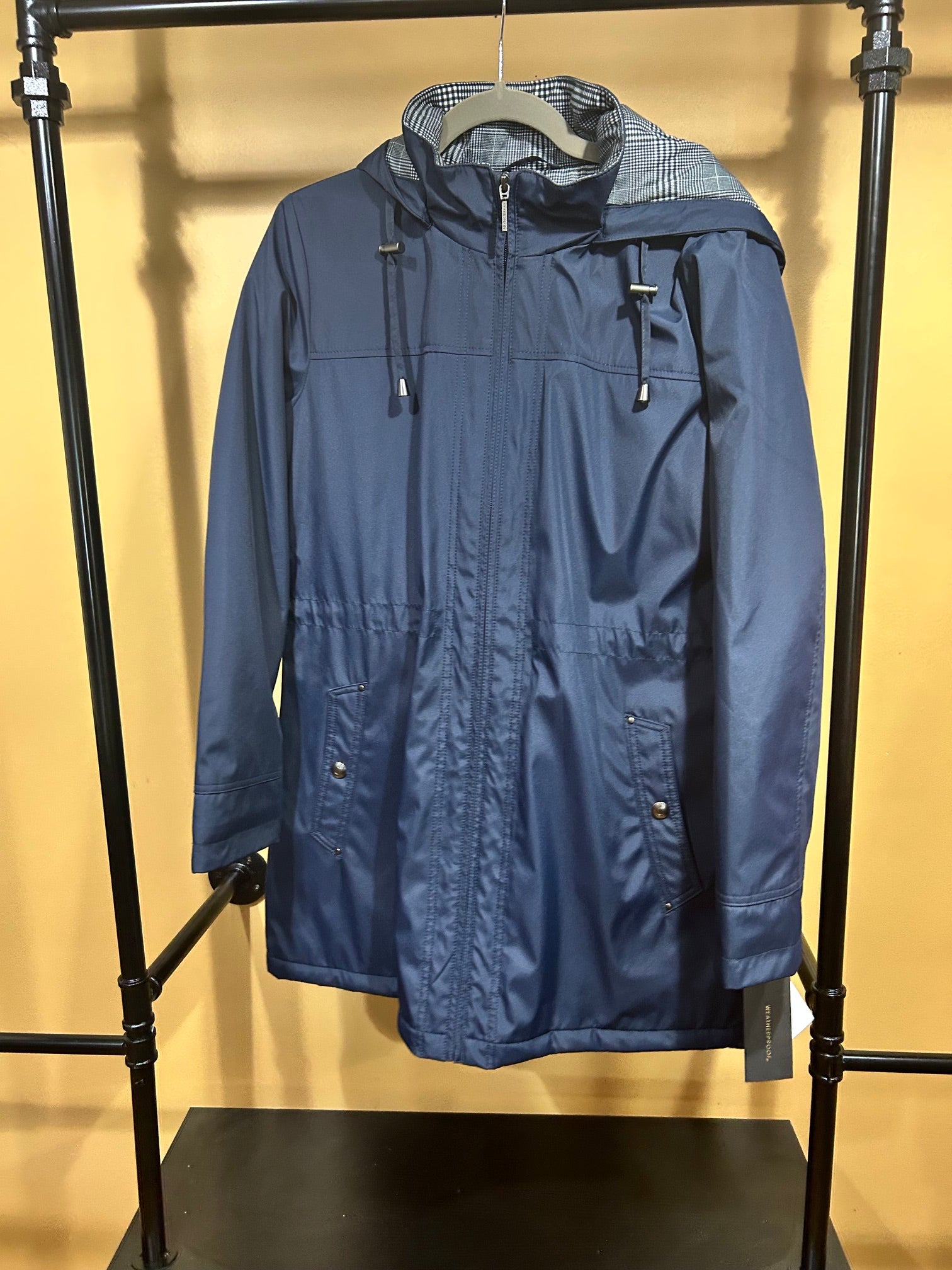 Navy Weatherproof NWT Lined Raincoat, L