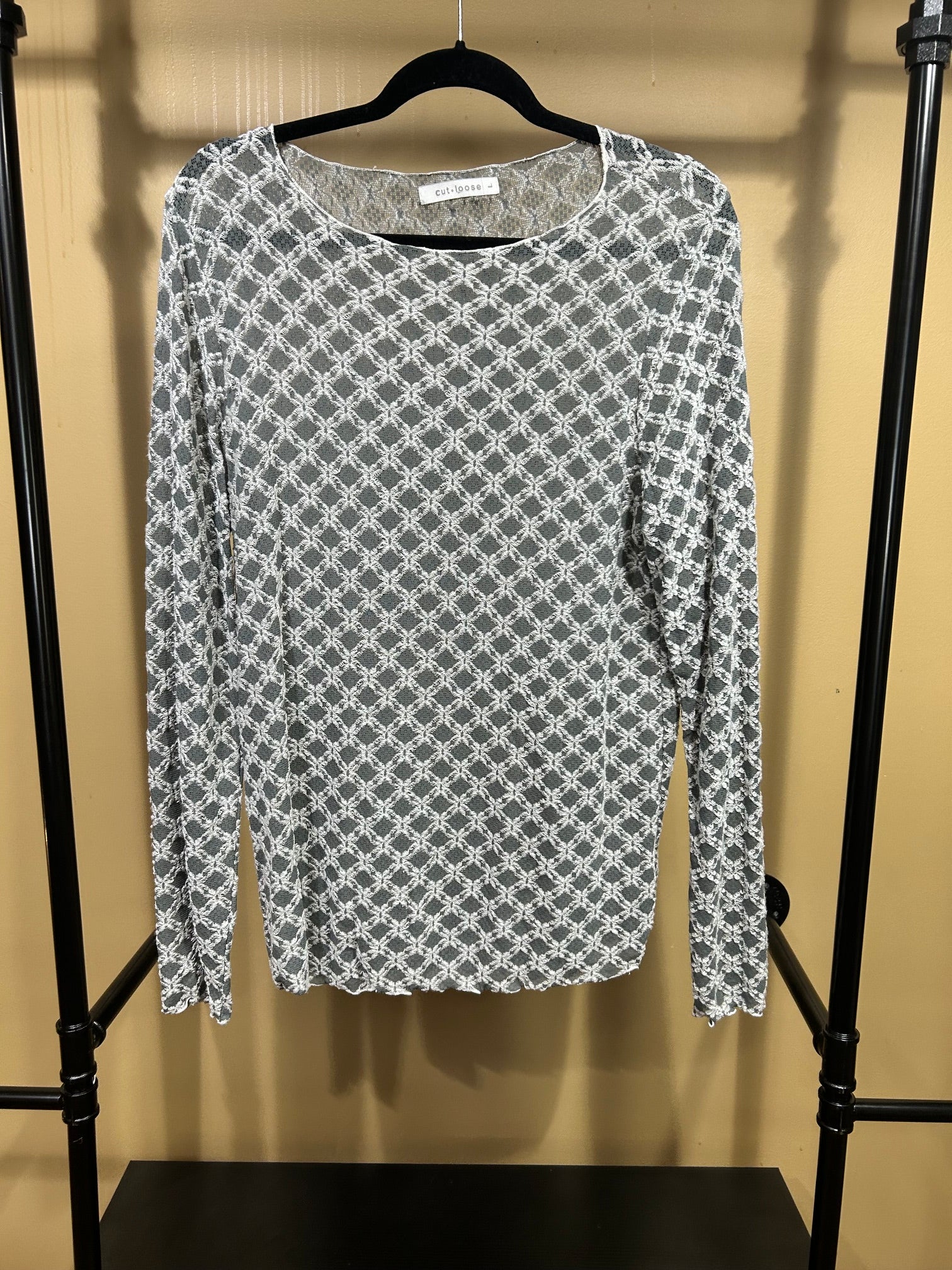 Black Print Cut Loose Nylon/Tencel Top, L