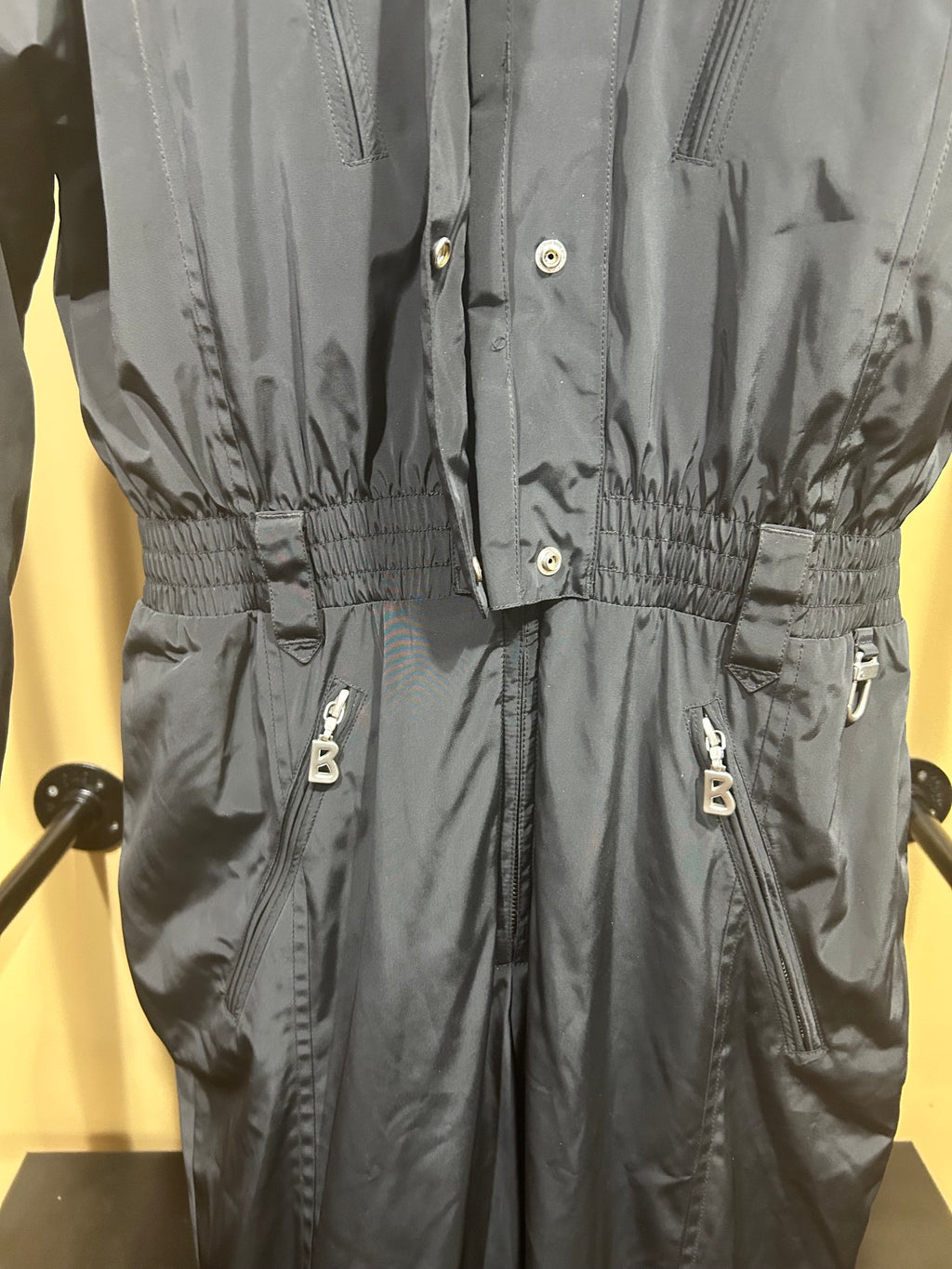 Black Bogner NWOT SKI SUIT, 12