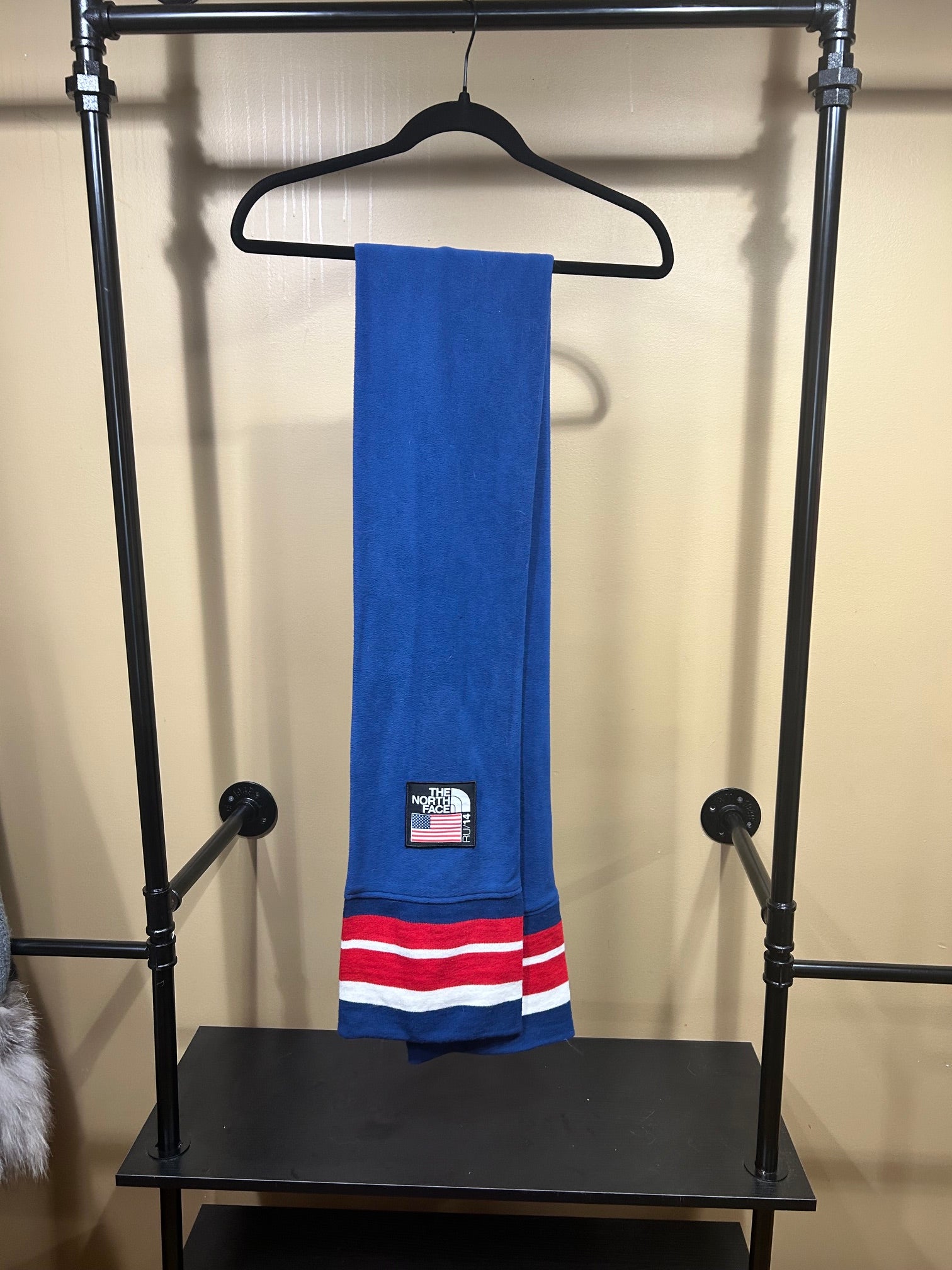 Red, White, Blue North Face NWOT North Face Fleece Scarf, OS