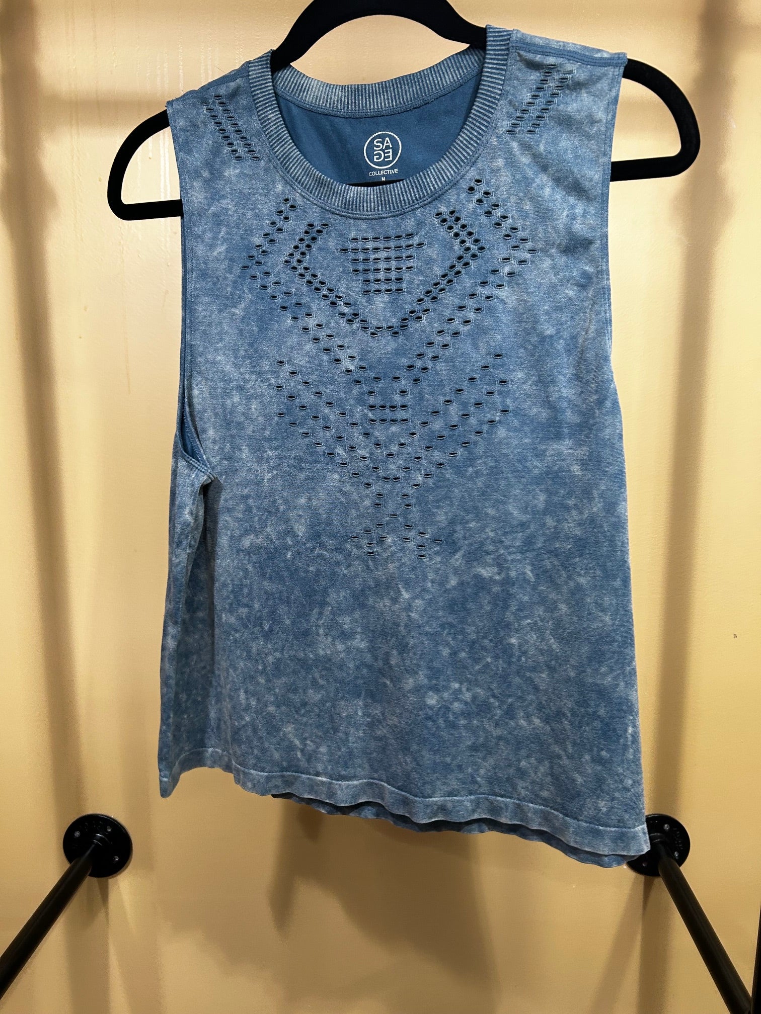 Blue Sage Collective Workout Top, M