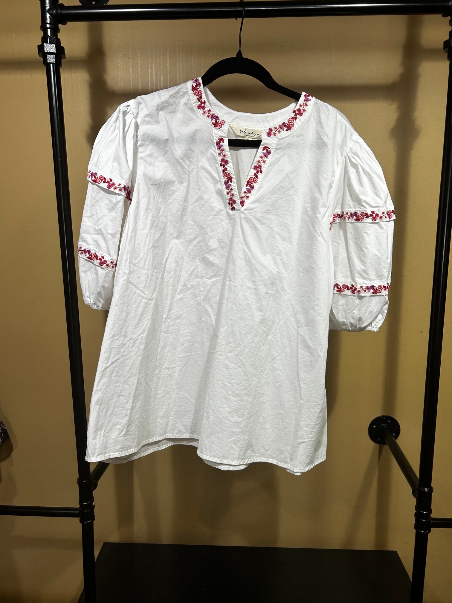 White Linda Anderson Embroidered Top, XL