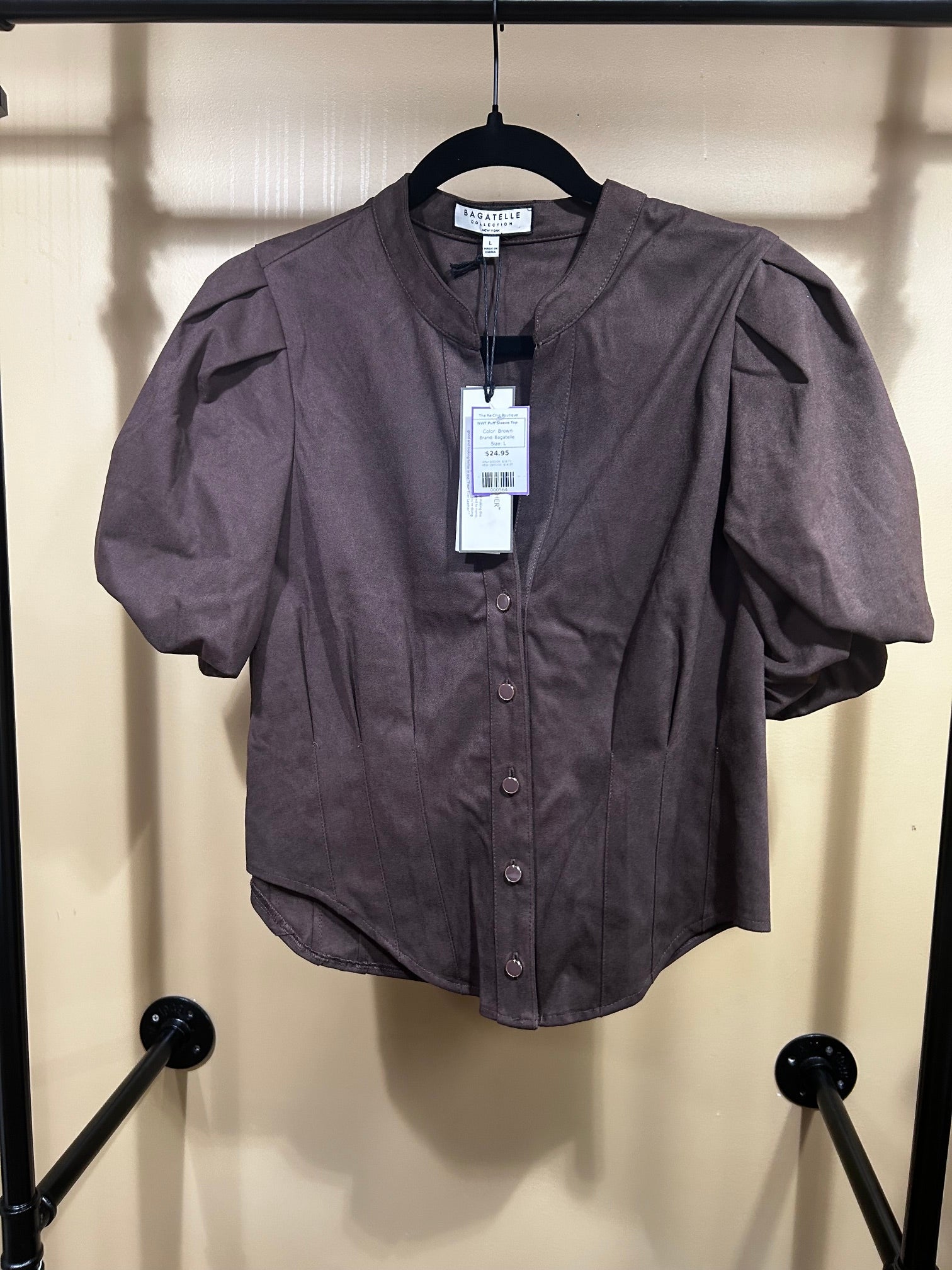 Brown Bagatelle NWT Puff Sleeve Top, L