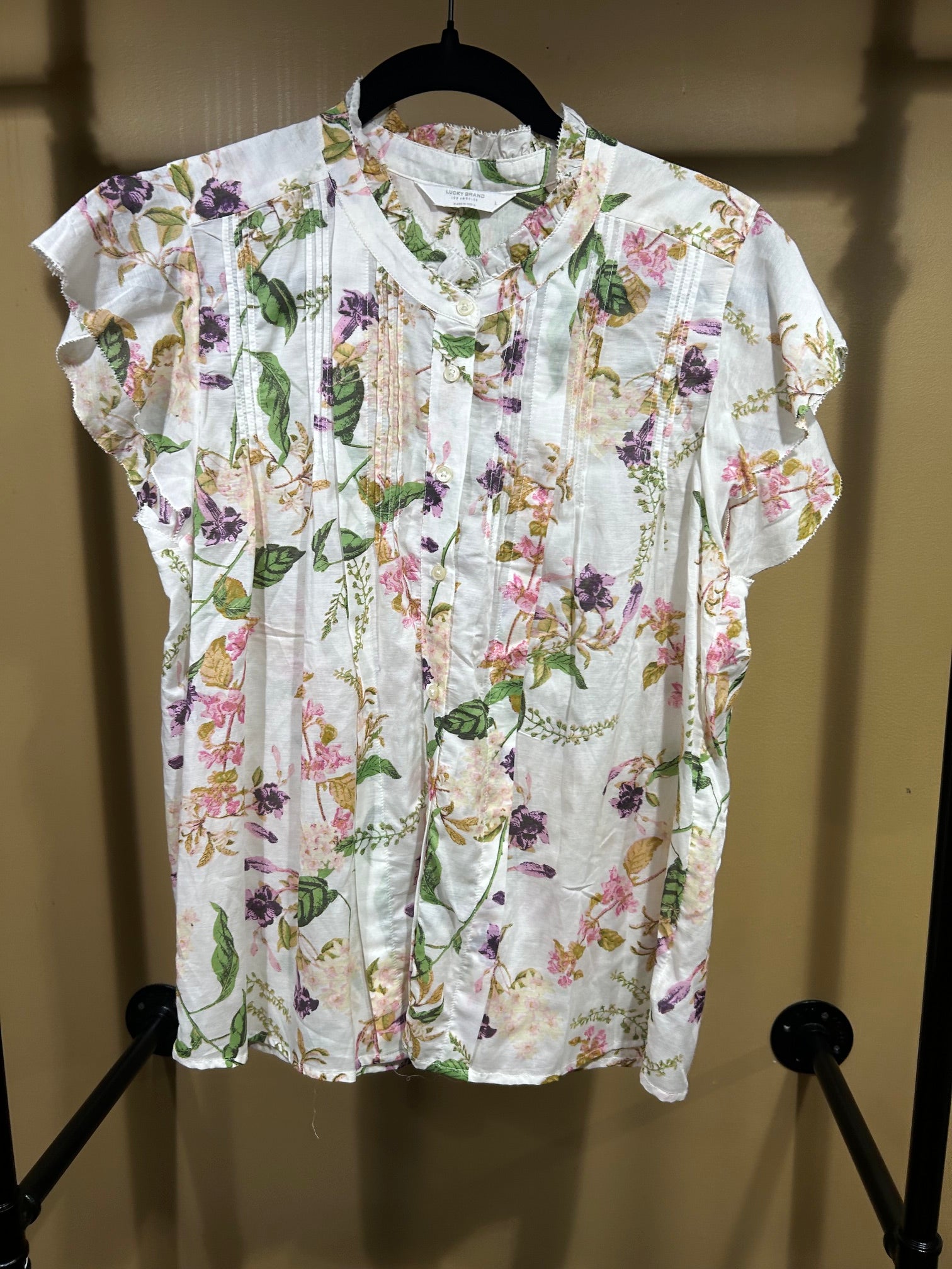 Floral Lucky Delicate Button Down, L