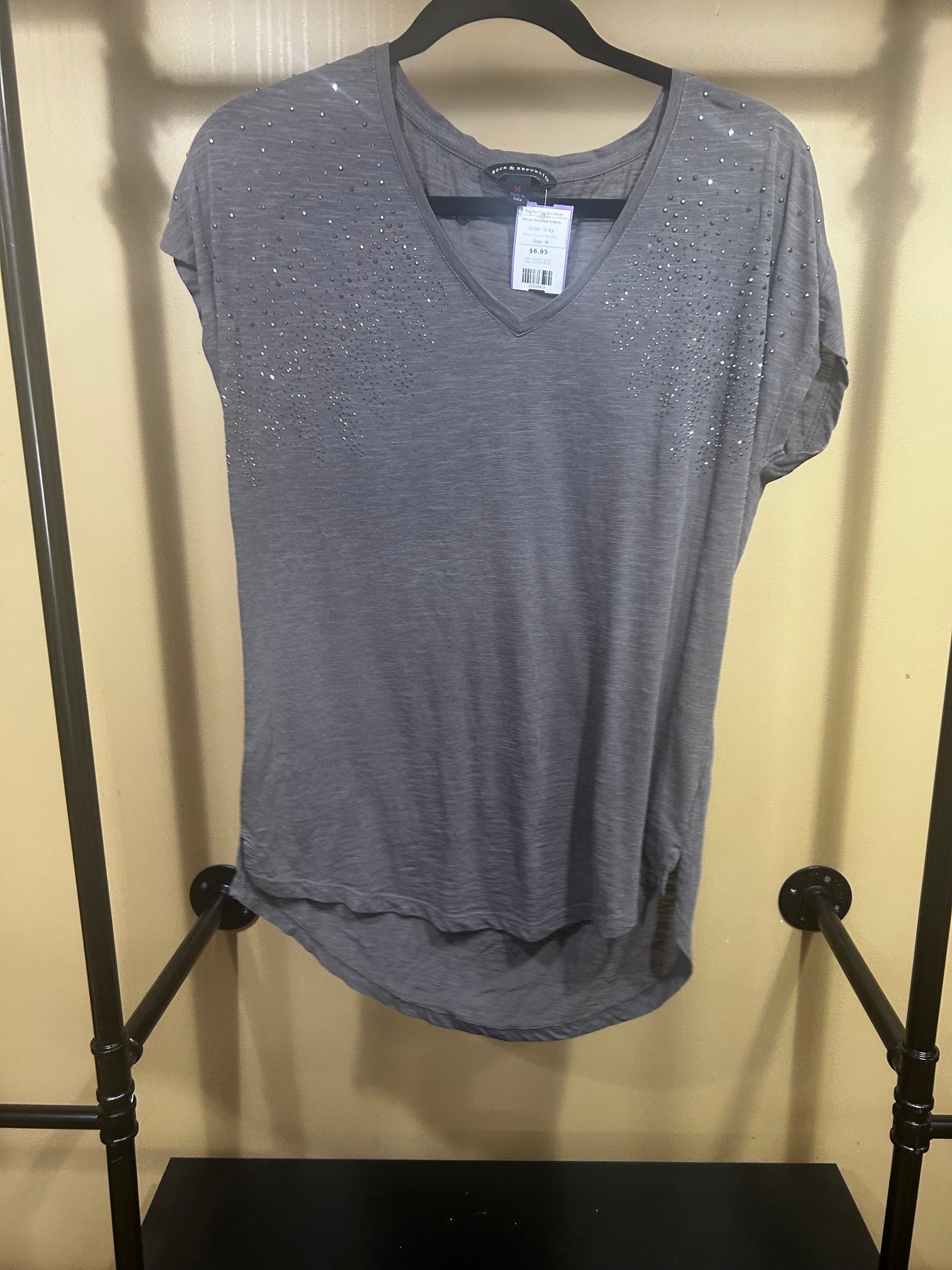 Gray Rock & Republic Silver Studded V-Neck, M