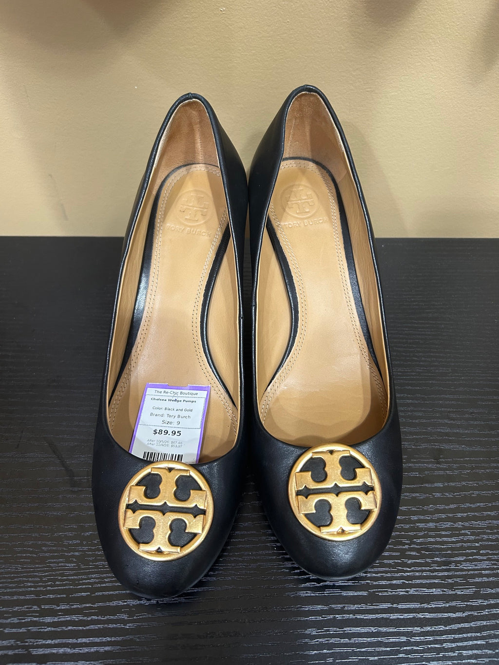Black and Gold Tory Burch Chelsea Wedge Pumps, 9
