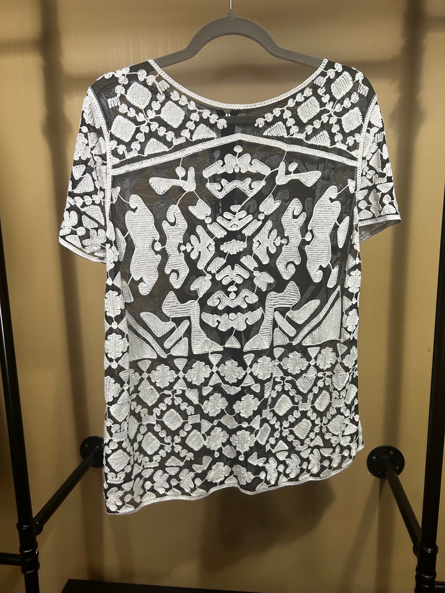 Black and White Anthropologie Everleigh Lace Boho Top, S
