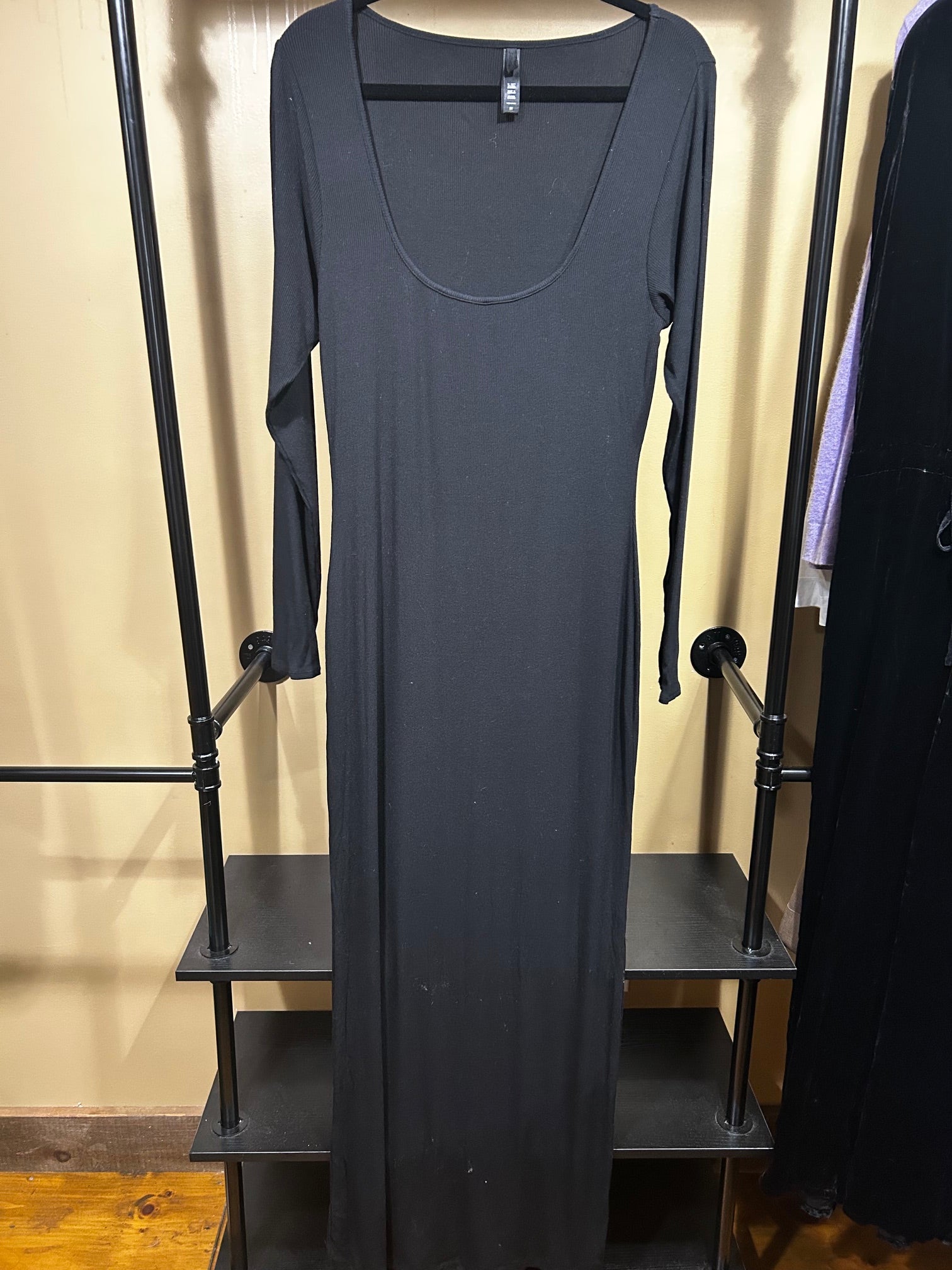 Black Skims Soft Long-Sleeve Maxi Dress, XXL