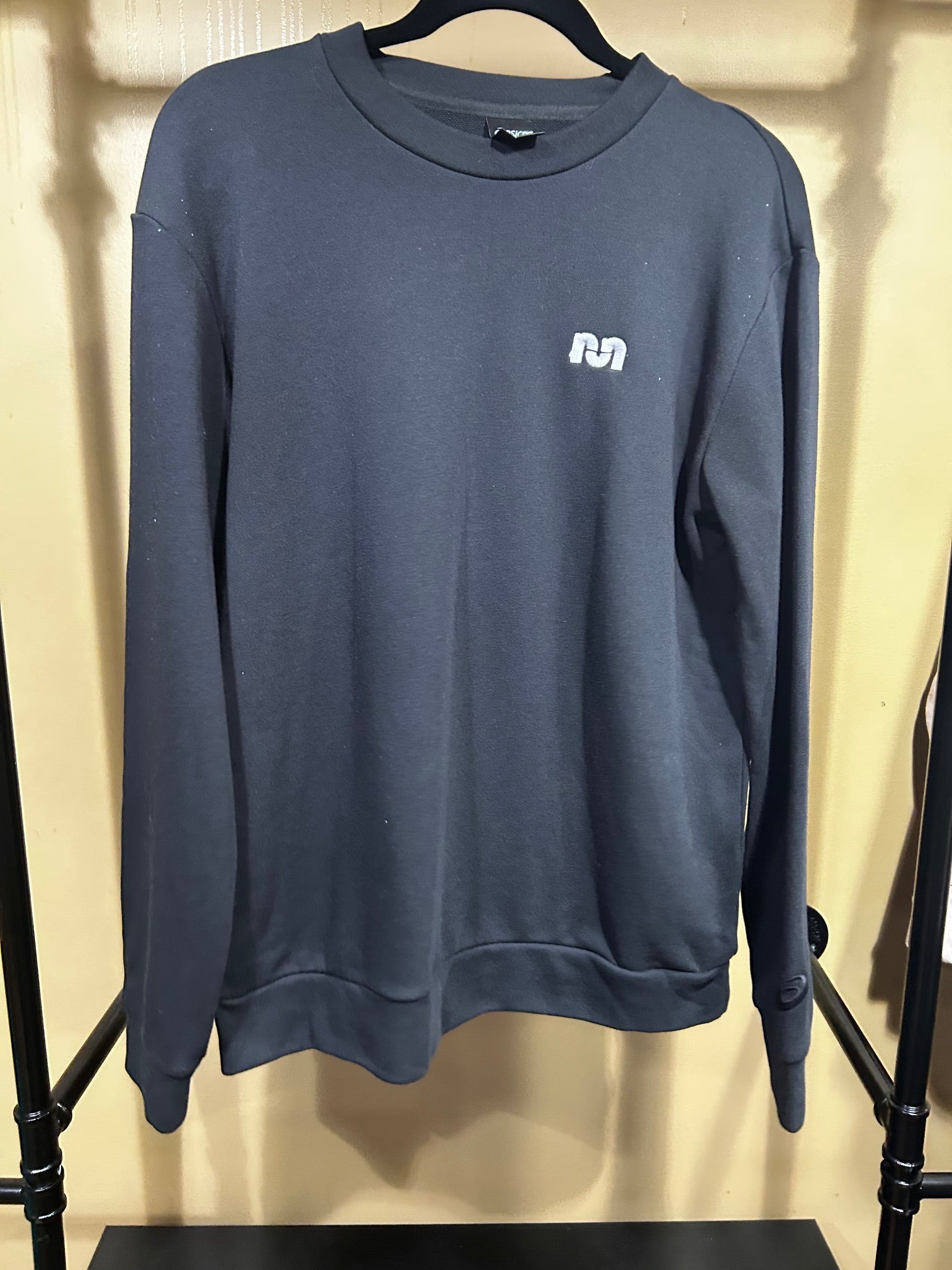 Black Asics Believe in the Run Crewneck , M