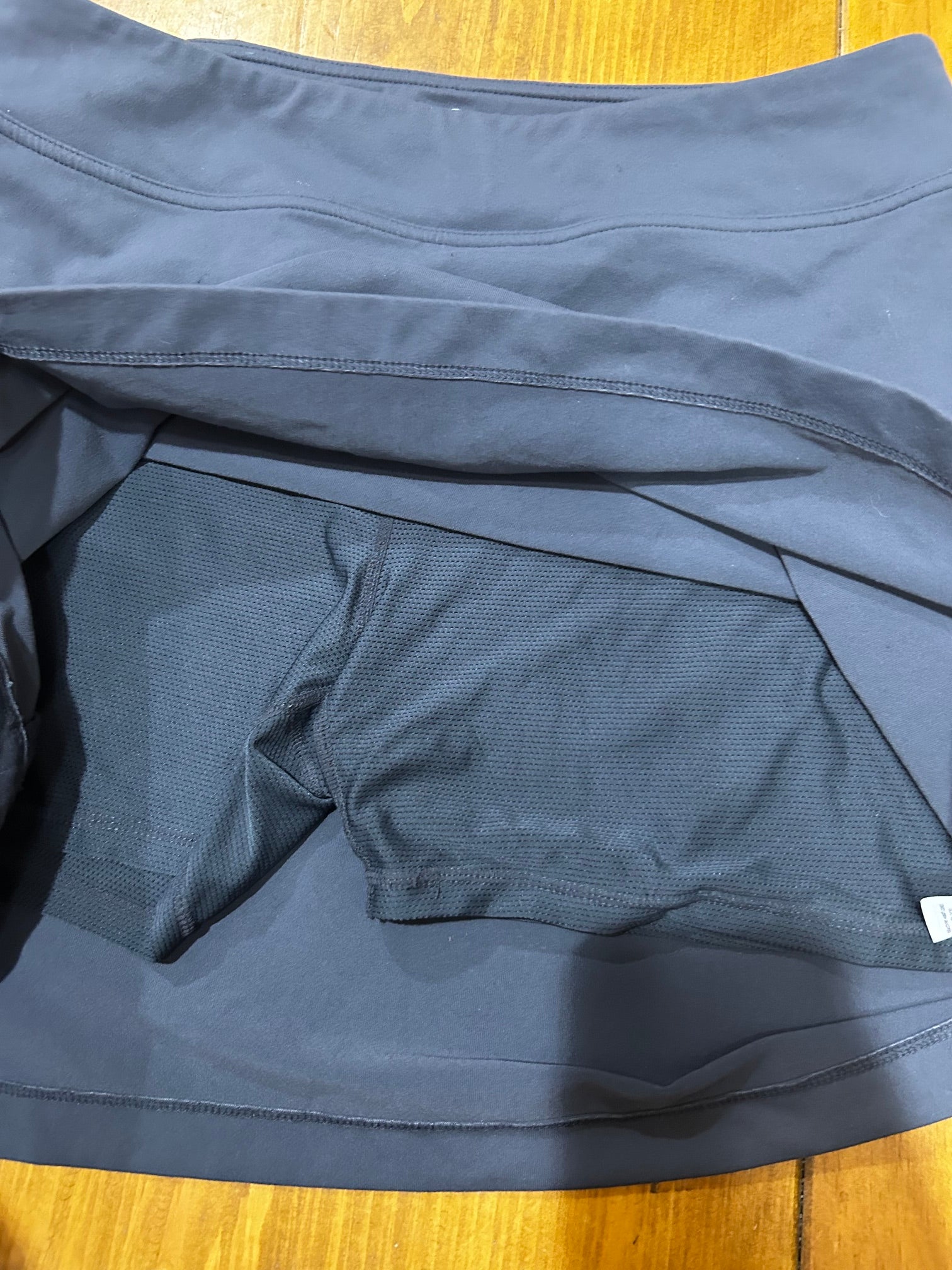 Gray Athleta Skirt with shorts, L