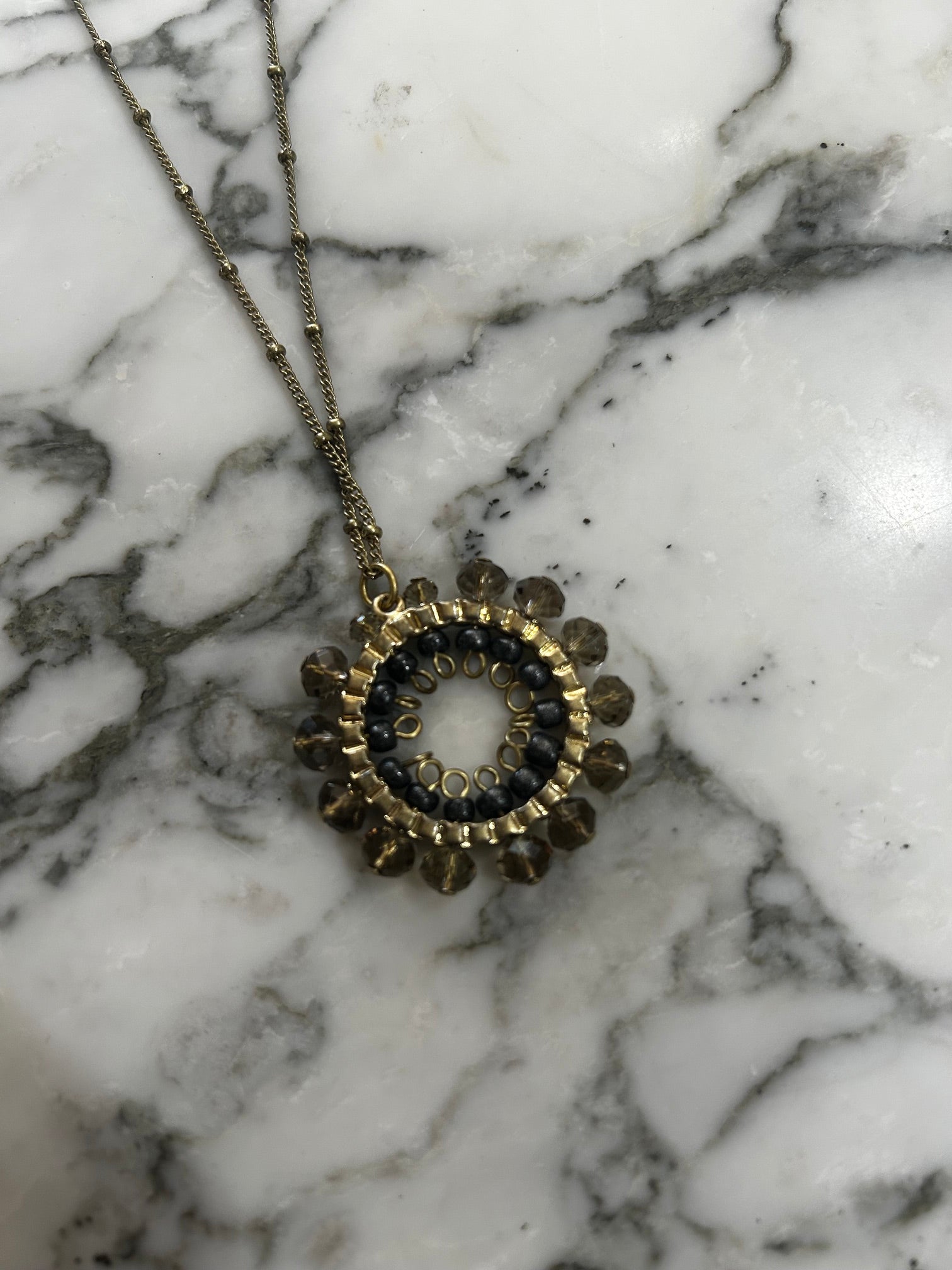 Gold-Tone No Brand Label Pendant Necklace, OS