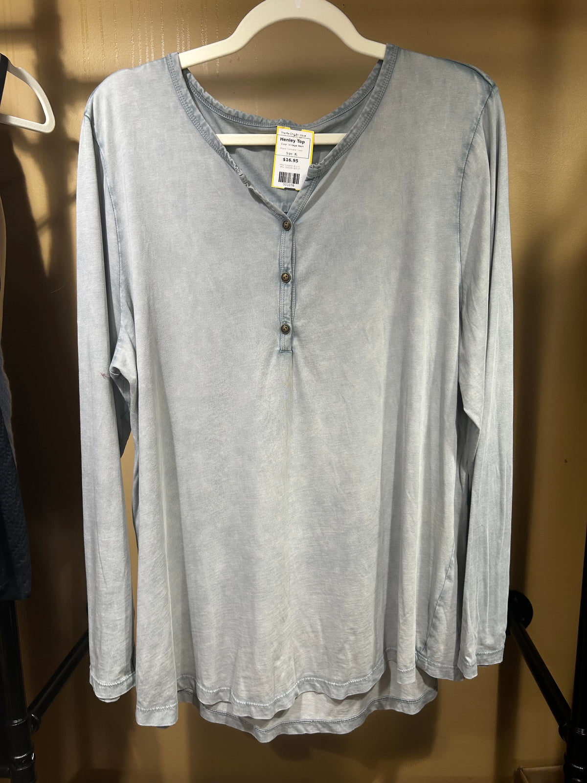 Vintage Wash  Coldwater Creek Henley Top, XL