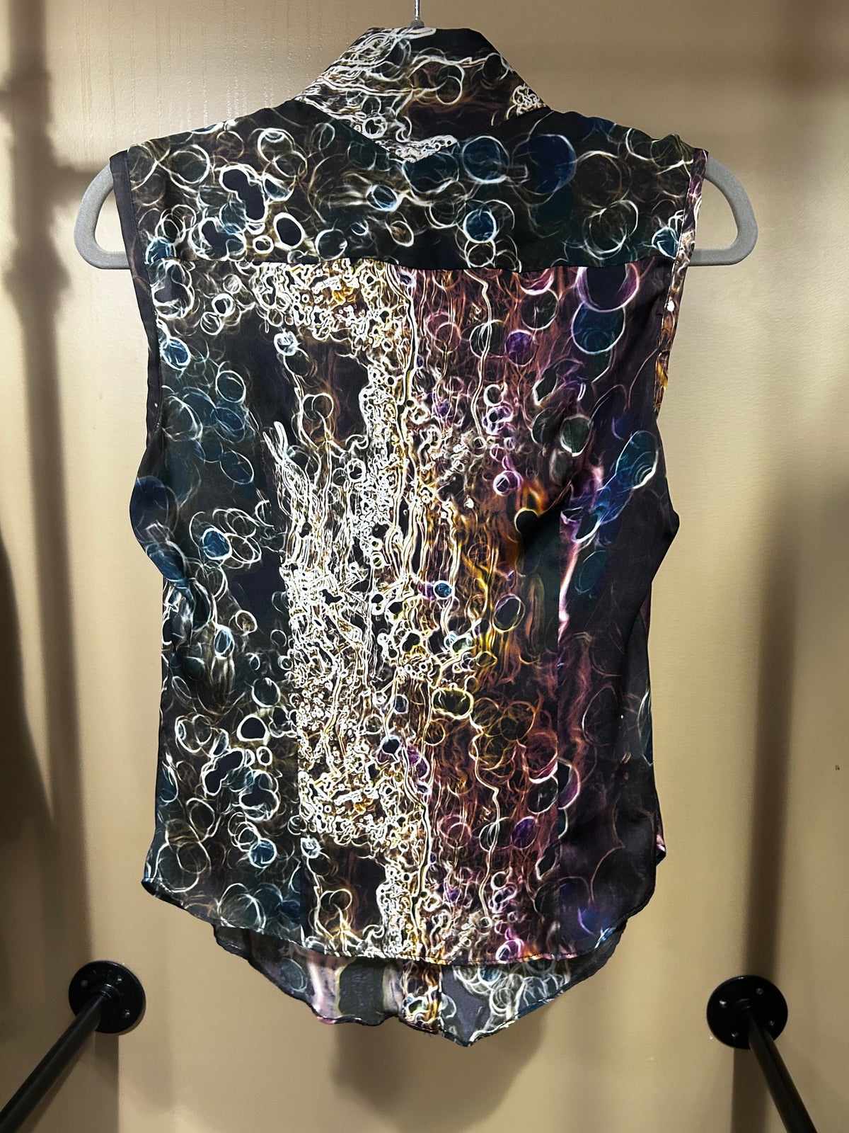 $295 Theory  100% Silk Top, S