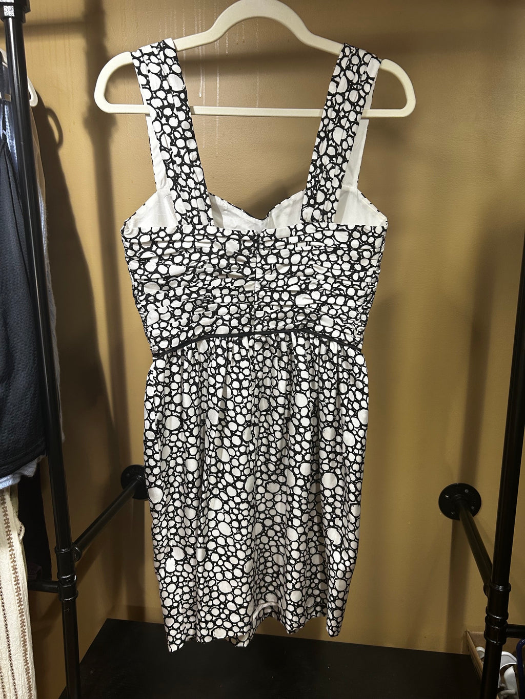 Black and White Print Club Monaco $199 Silk Cocktail Dress, 4