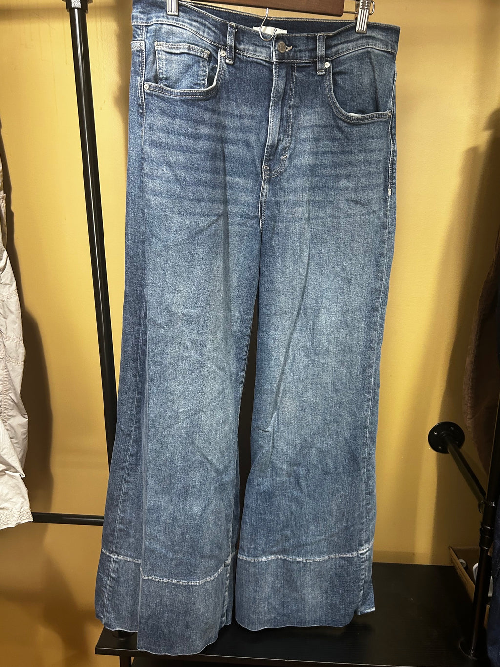 Blue Denim Habitual NWOT High Rise Wide Leg Jeans, 30