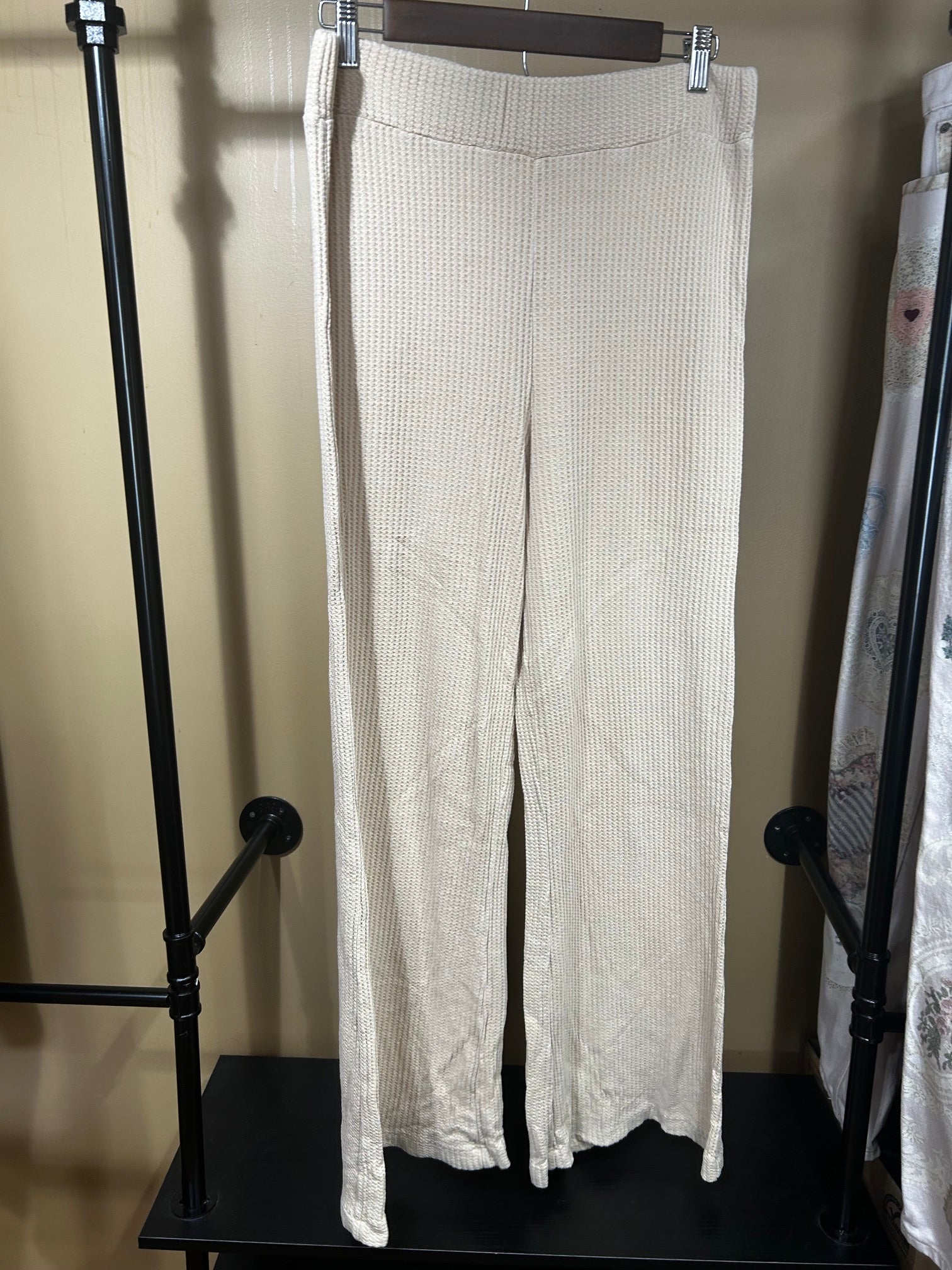 Cream Elan NWOT Lounge Pants, L