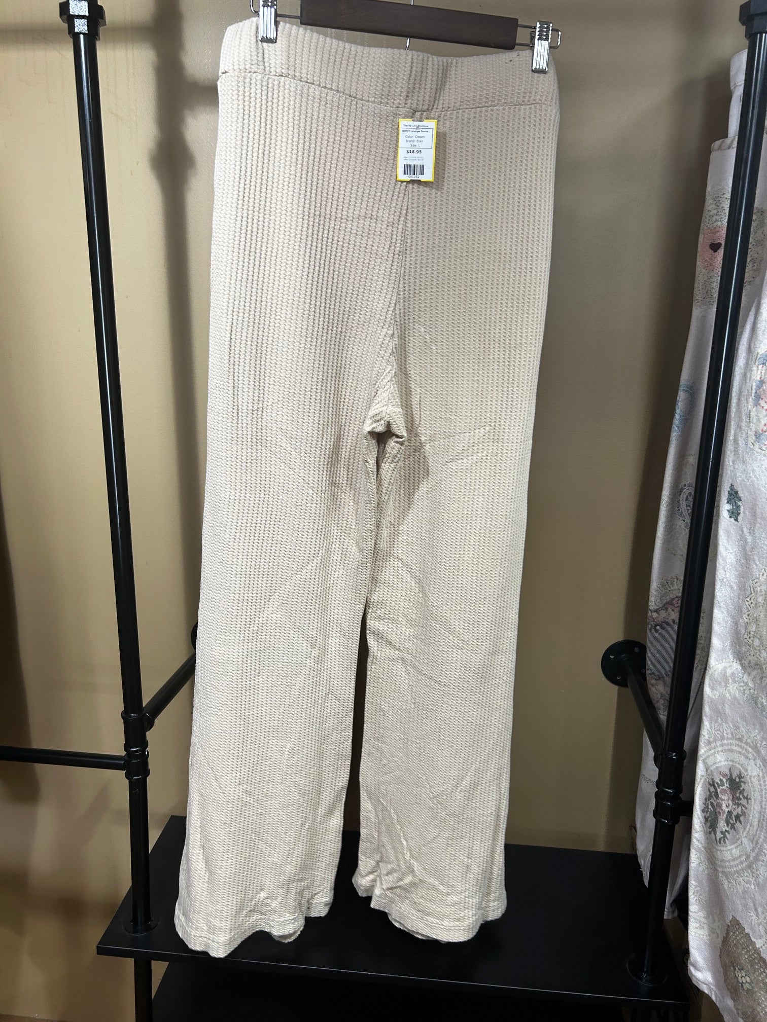 Cream Elan NWOT Lounge Pants, L